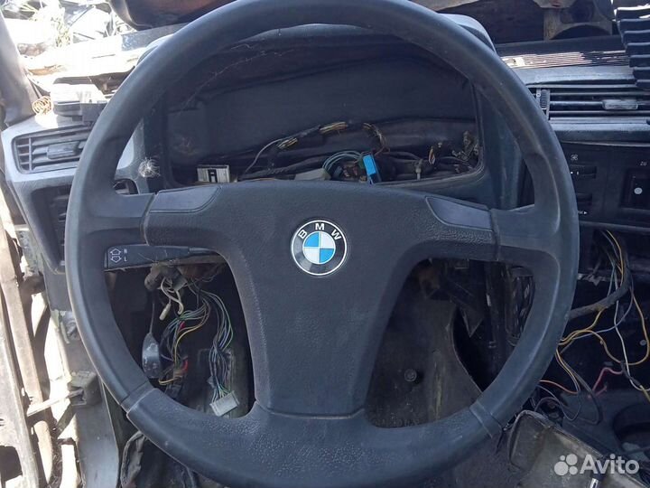 Руль BMW E23 Отправка