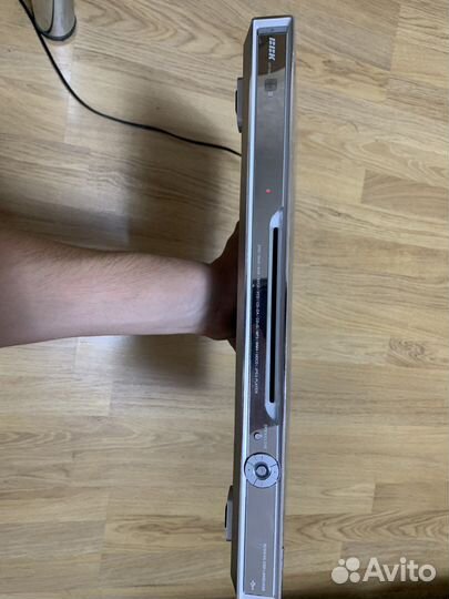 DVD плеер BBK DV725SI