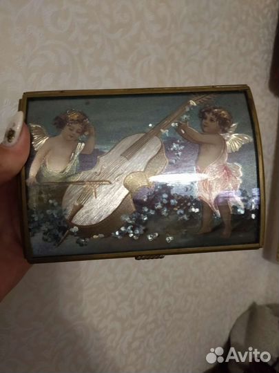 Подставка для помад США