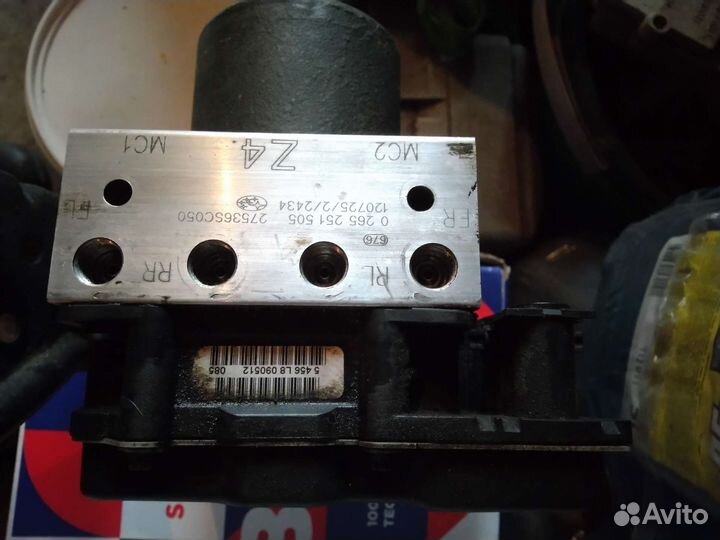 Блок abs subaru forester