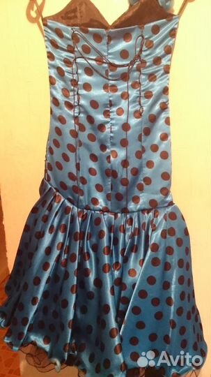 Нарядное платье новое для девочки