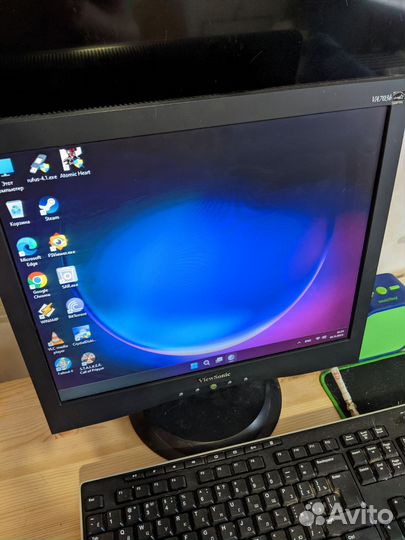 Монитор Viewsonic va703b