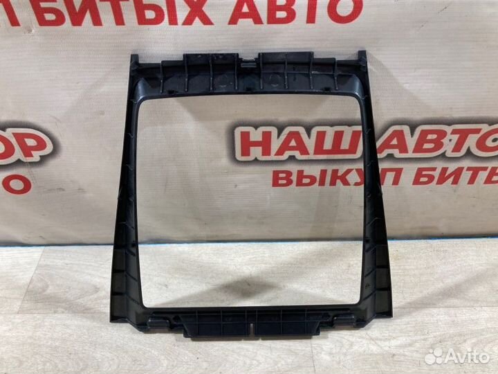 Накладка в салоне Bmw X5 (E-70) 2010