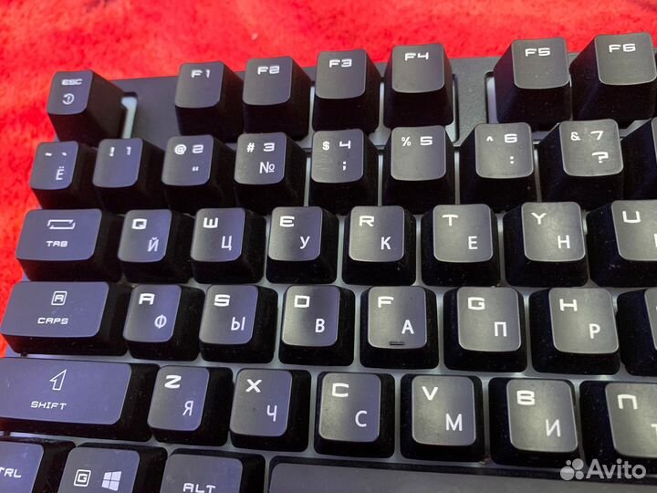 Игровая клавиатура MSI GK30