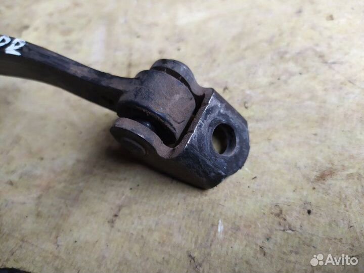 Ограничитель двери передний Ford Focus 1 1998-2005