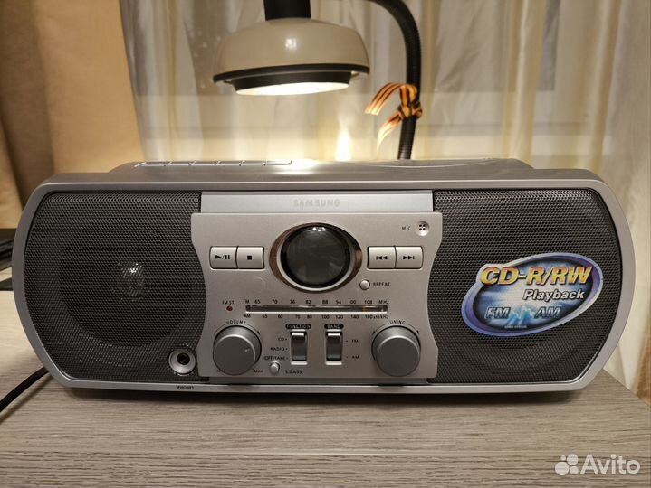 Магнитола Samsung RCD-Y40