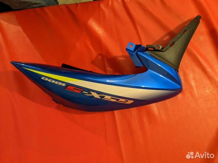 Пластик, левая сторона, Suzuki GSX-S1000