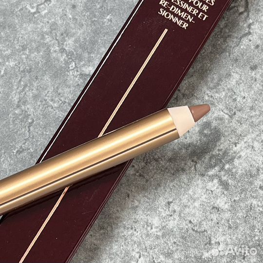Charlotte Tilbury Iconic nude