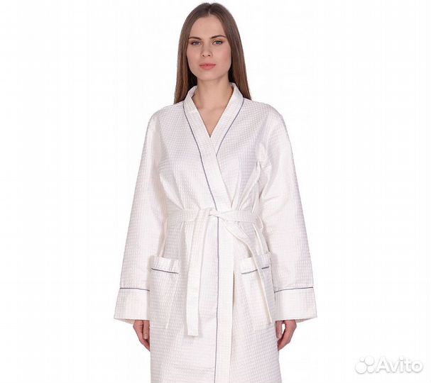 Халат вафельный Home One с кантом отбеленный 50