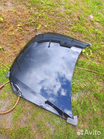 Капот на volkswagen polo