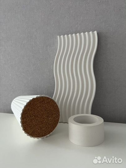 Ваза, поднос, подсвечник, изделия из гипса