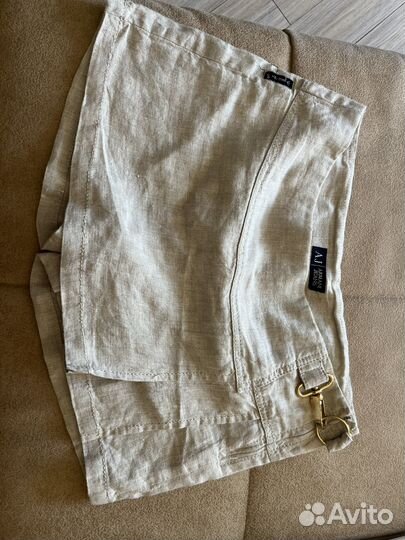 Продам юбку-шорты armani