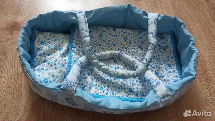 Кроватка и переноска для кукол