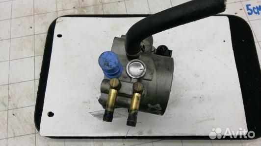 Дроссельная заслонка бензиновая audi A4 B6 (89T43C