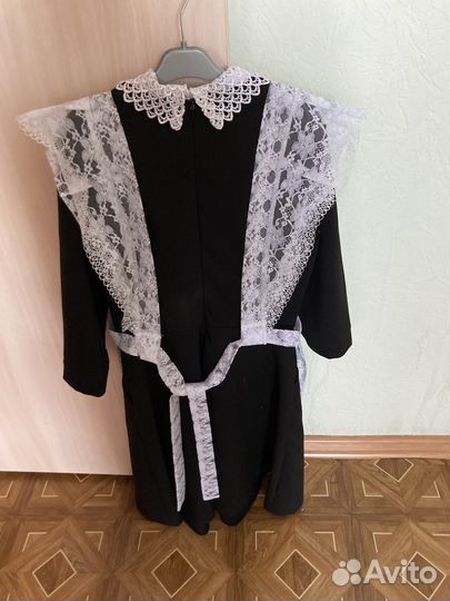 Школьный фартук и платье