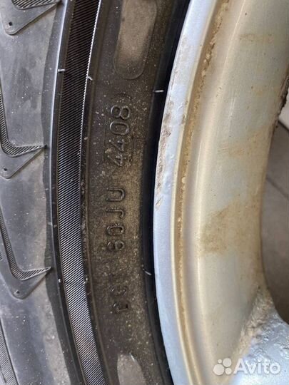 Nokian Tyres Hakkapeliitta 5 215/65 R17