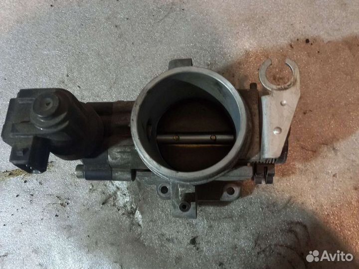 Дроссельная заслонка BMW3 E46