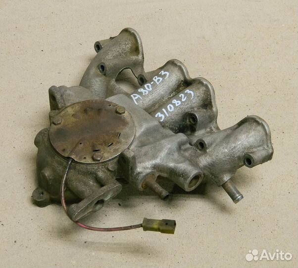 Коллектор впускной Audi 80 B3 1.8