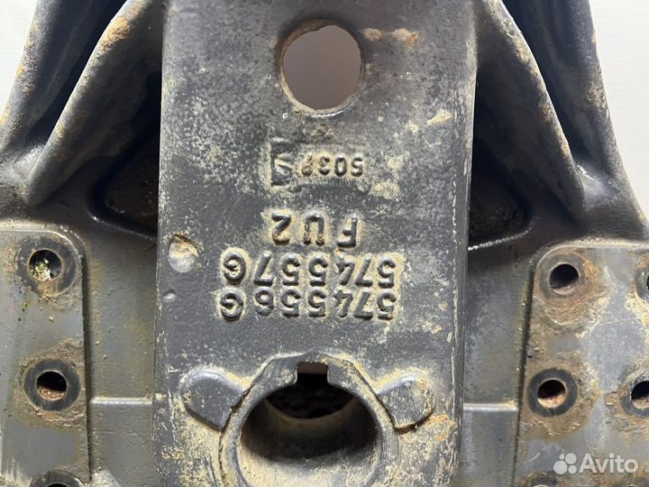 Кронштейн полурессоры