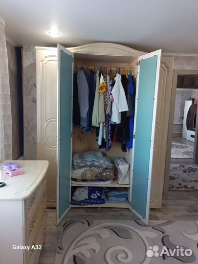 Спальный гарнитур