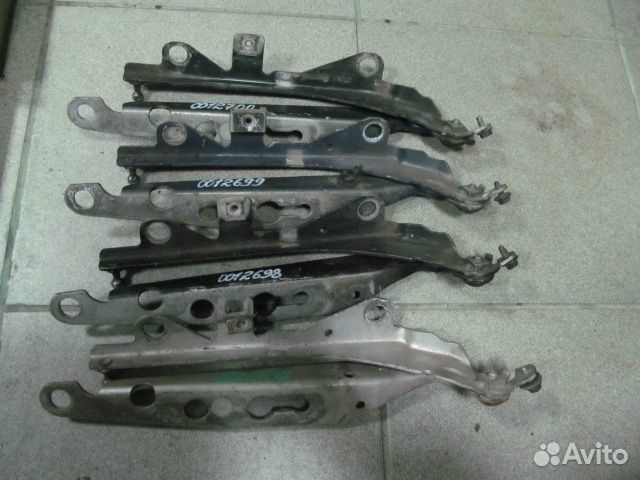 Петля капота правая Volvo S60 1 2001-2009