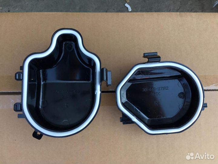 Фара Актрос с 2010 года 9438201761