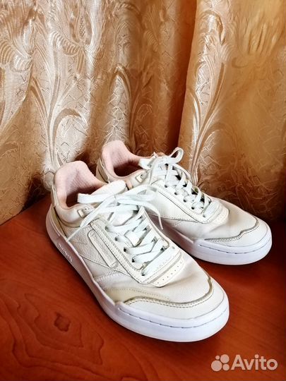 Кроссовки женские, Reebok Club C, 38 размер
