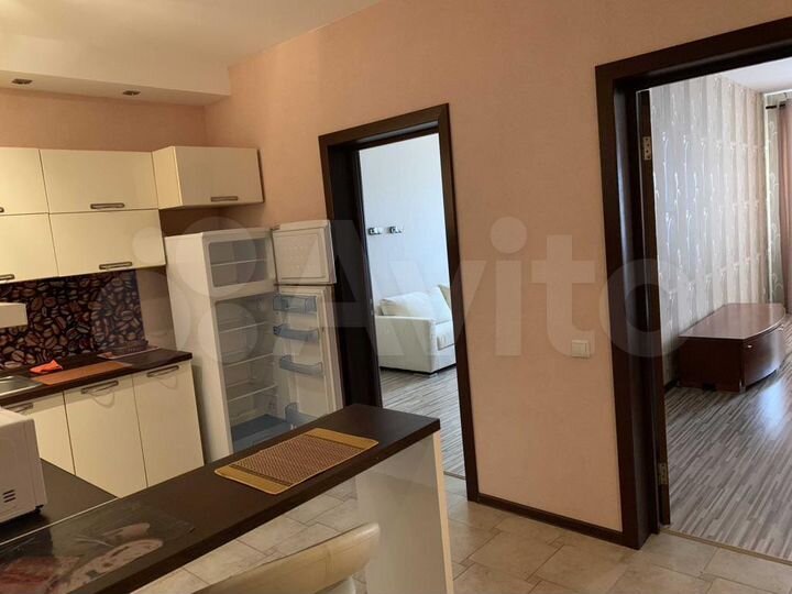 2-к. квартира, 85 м², 8/18 эт.