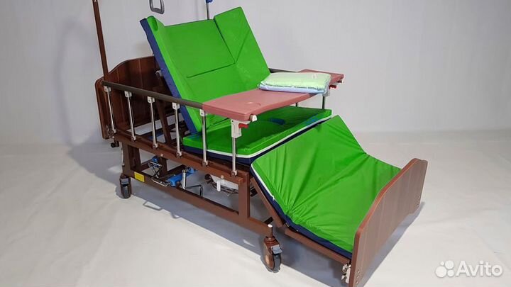 Медицинская кровать для лежачих больных Ремекс Мет