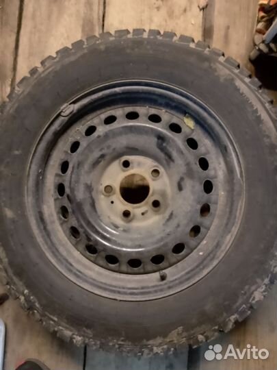 Charmhoo Ice3 215/65 R16 102T