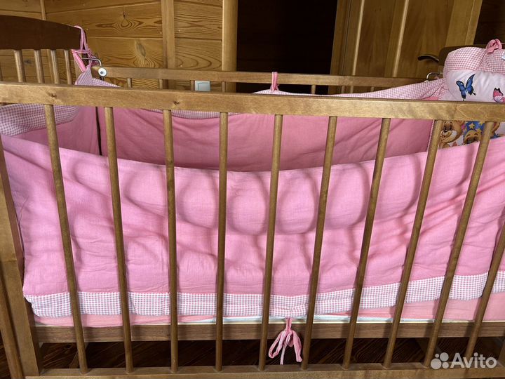 Детская кроватка
