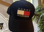 Tommy hilfiger кепка