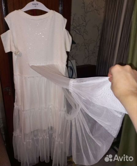 Платье для девочки нарядное