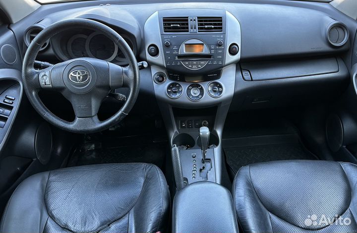 Toyota RAV4 2.0 AT, 2008, 183 175 км