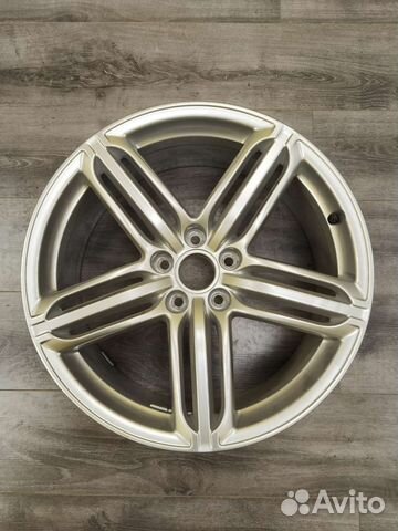 Диски Audi Q3 9x19 PCD 5x112 ET33 D57.1