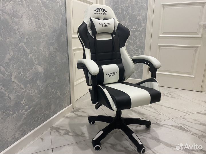 Компьютерное кресло новое