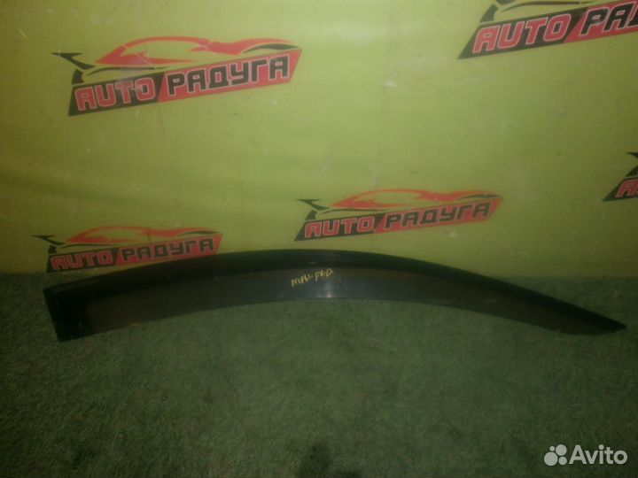 Ветровик toyota NCP81G, NCP85G sienta