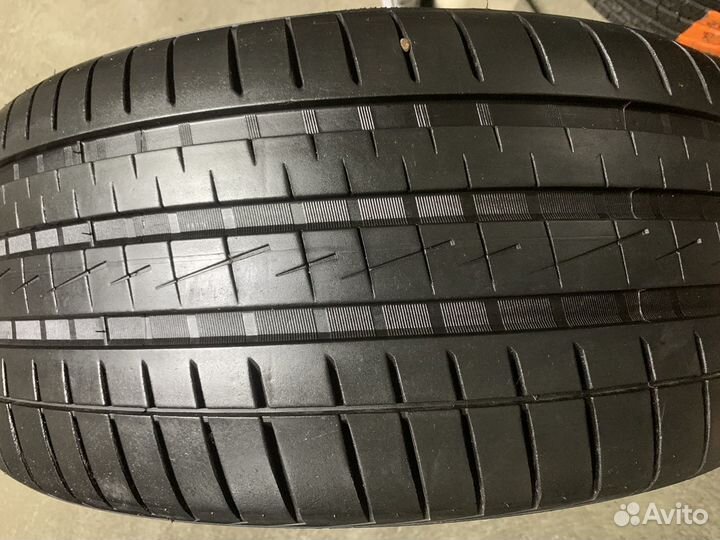 Vredestein Ultrac Vorti 255/40 R20