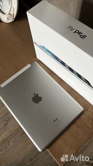 iPad планшет Apple