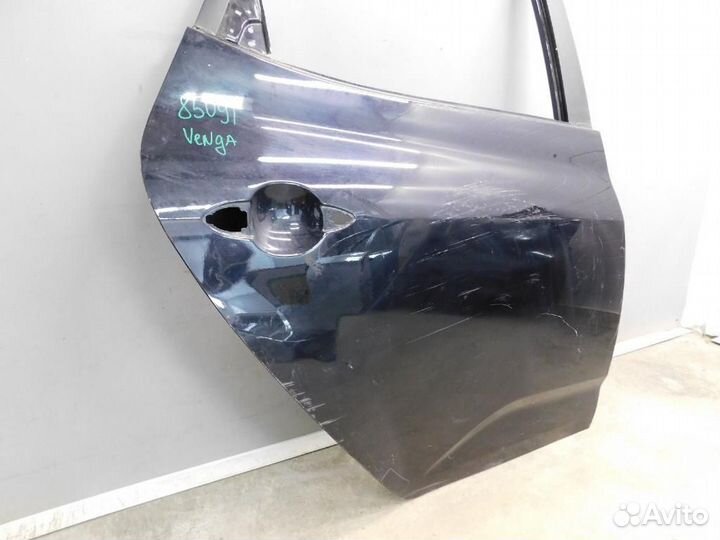 Дверь задняя правая Kia Venga