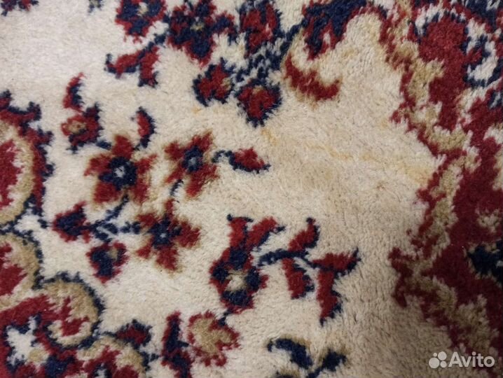 Ковер шерстяной