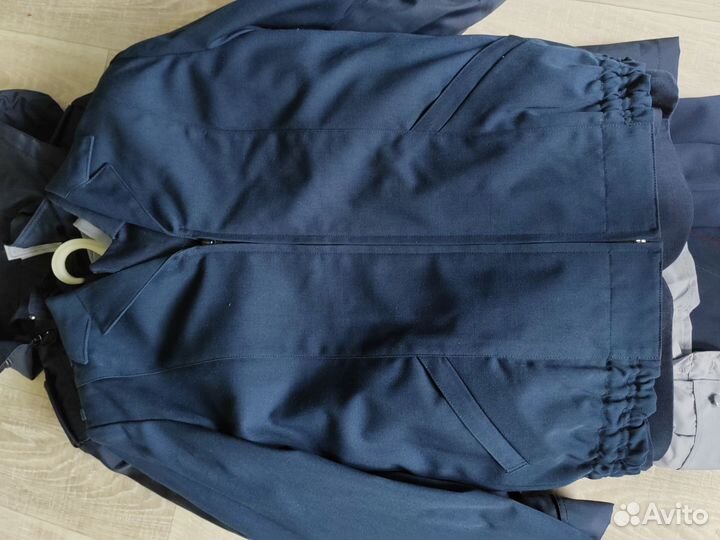 Женская форма полиции