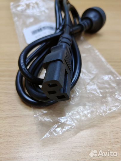 Кабели питания с китайской вилкой на C15