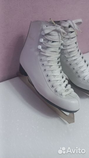 Коньки фигурные