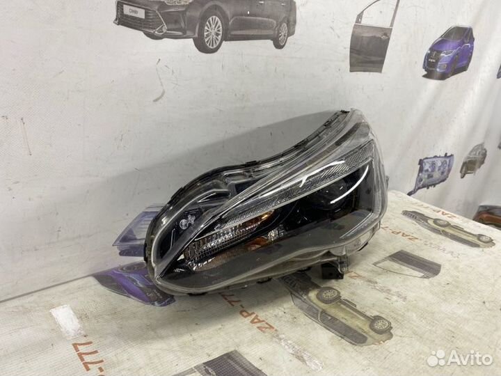 Фара передняя левая Subaru Xv