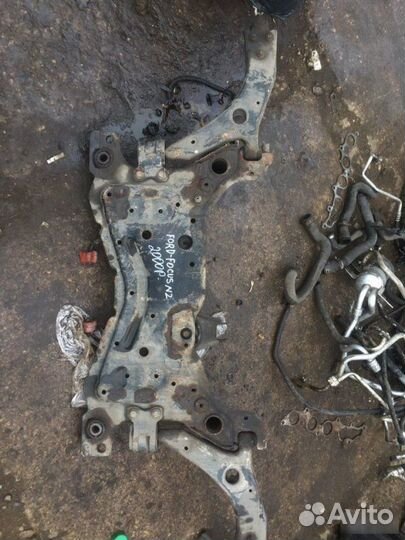 Подрамник Ford Focus 2