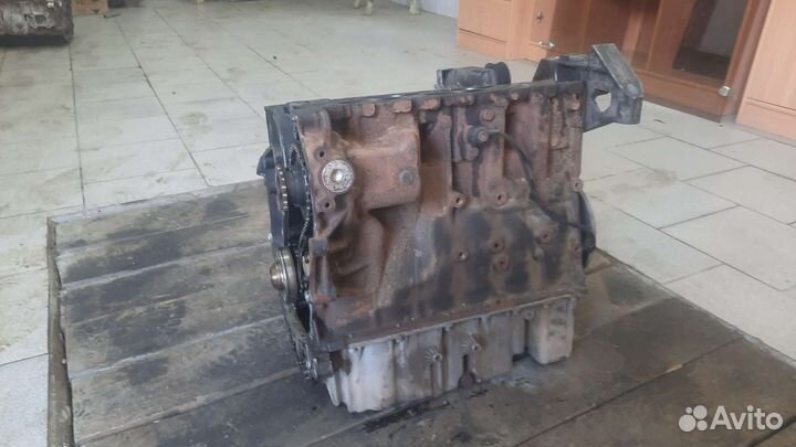 Двигатель axz Passat b6 3.2 vr6