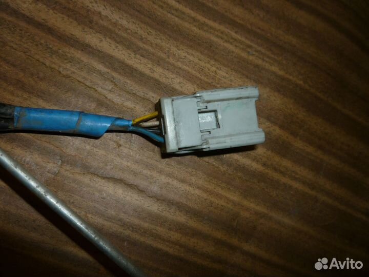 72611SN7 замок задний правый Rover 600