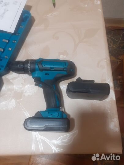 Дрель шуруповерт makita