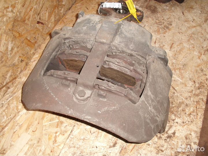 Суппорт передний левый Volvo FH13 20523651